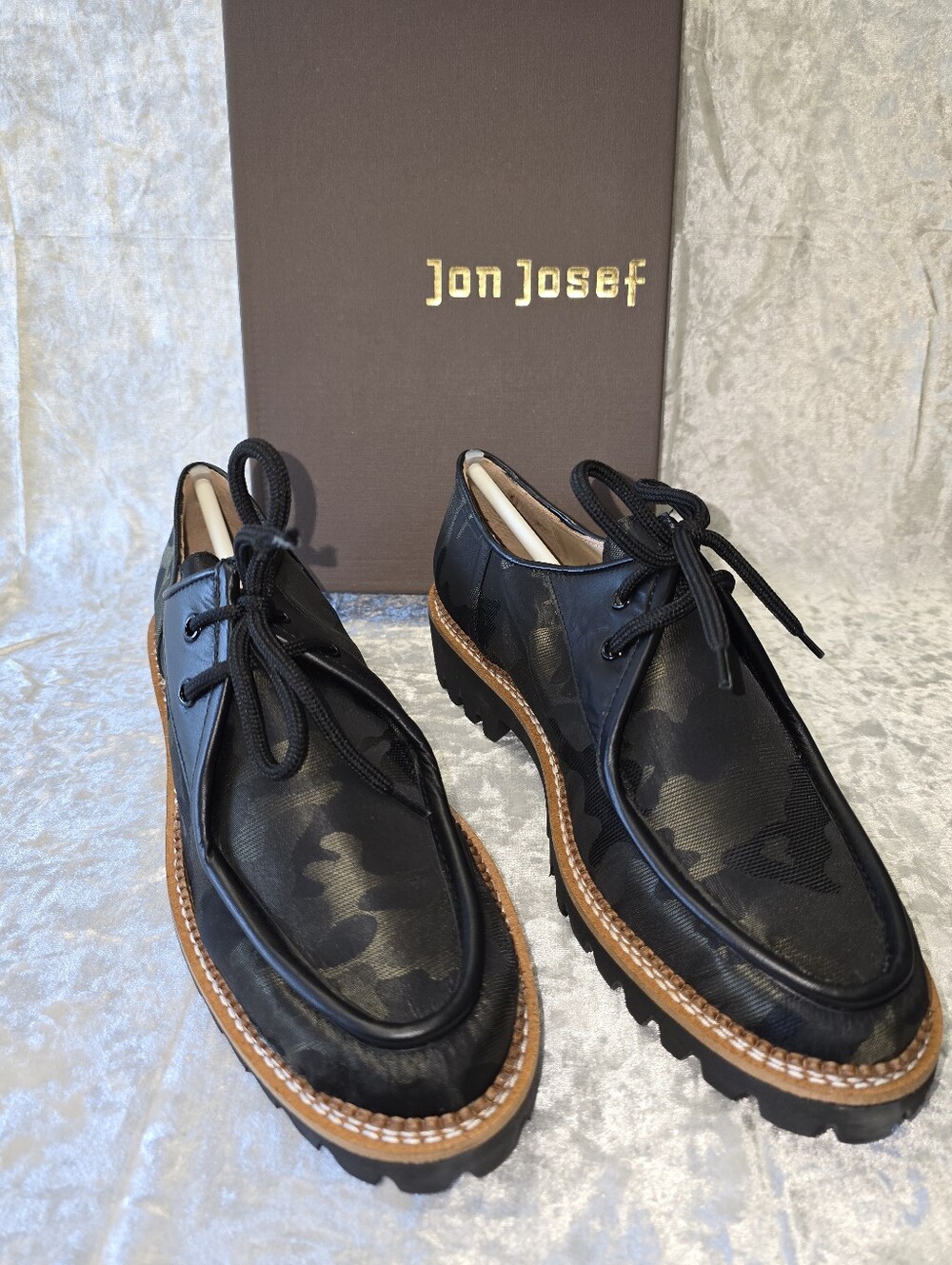 Jon Josef Women's Casual Shoes in a camouflage Lace Up Loafer